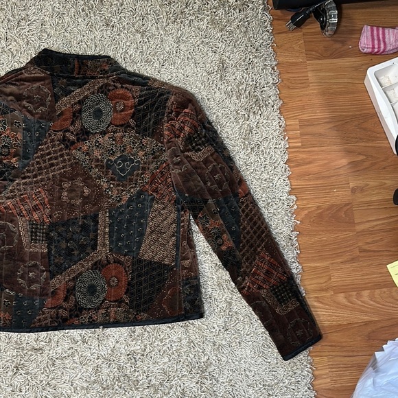 VTG Sun’n Sand Black & Brown Velvet Blazer with Ornate Pattern Size Medium - Picture 8 of 8
